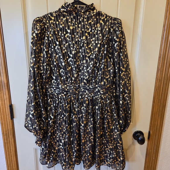 AQUA Mock Neck Gold Foil Mini Dress Medium - Picture 9 of 14